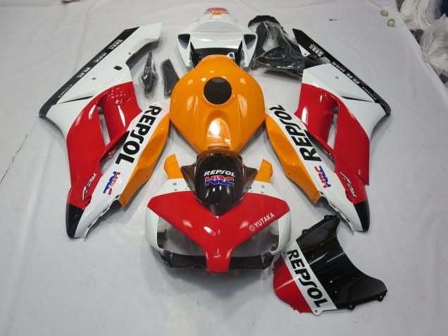04-05 Blanc Repsol CBR1000RR Carénage Moto 04-05 Blanc Repsol CBR1000RR Carénage Moto