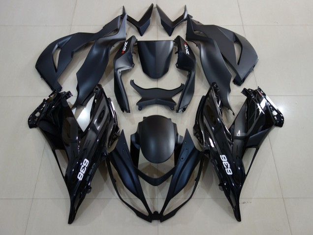 07-08 Logo 636 Noir Brillant ZX6R Carénage Moto 07-08 Logo 636 Noir Brillant ZX6R Carénage Moto