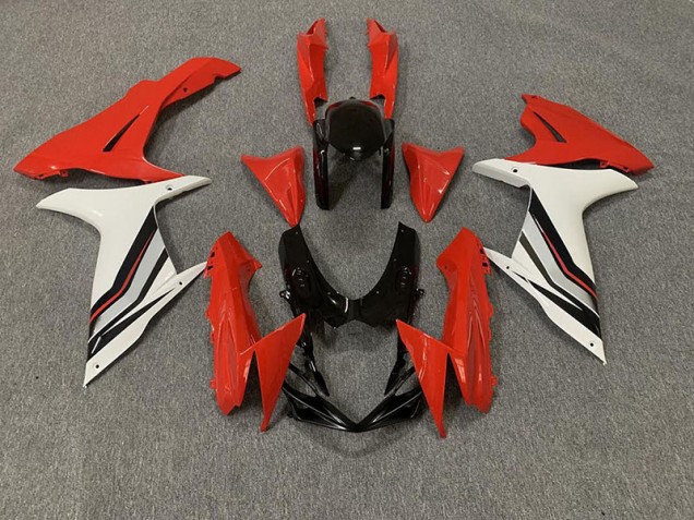 11-24 Style Rouge & Blanc Brillant GSXR 600-750 Carénage Moto 11-24 Style Rouge & Blanc Brillant GSXR 600-750 Carénage Moto