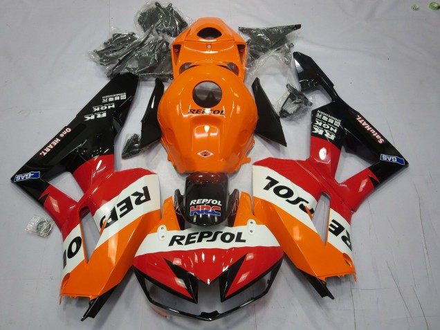 13-23 Un Coeur CBR600RR Carénage Moto 13-23 Un Coeur CBR600RR Carénage Moto